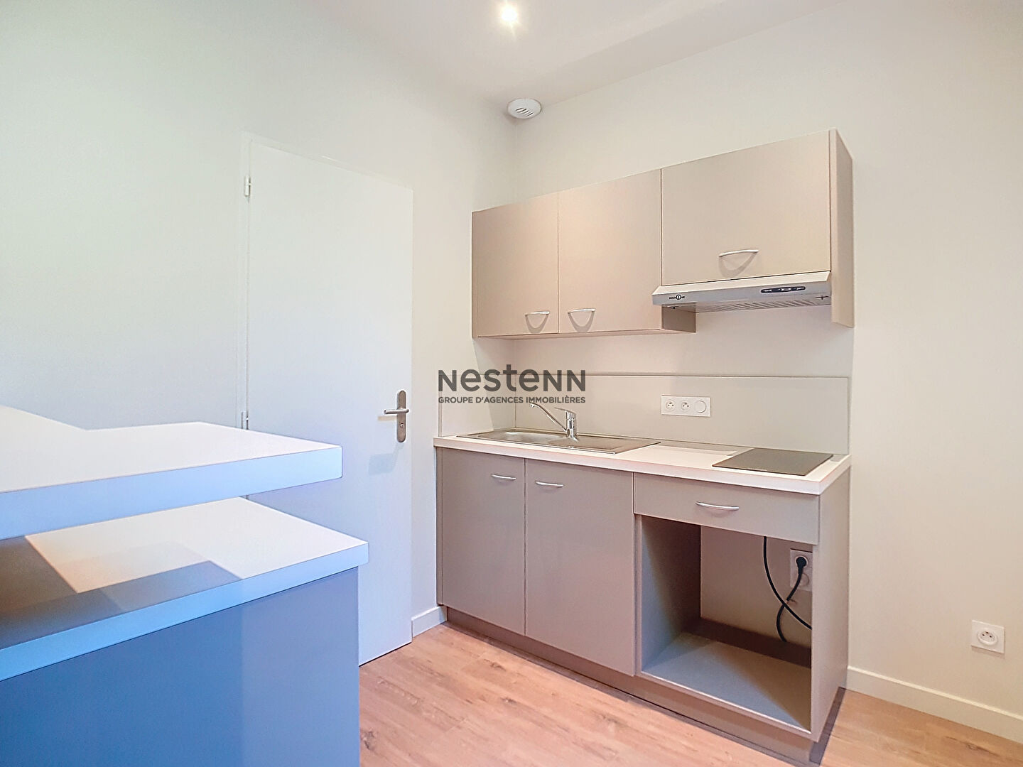 Appartement Grenoble 2 pièces- Rénové- Moderne- Jardin privatif