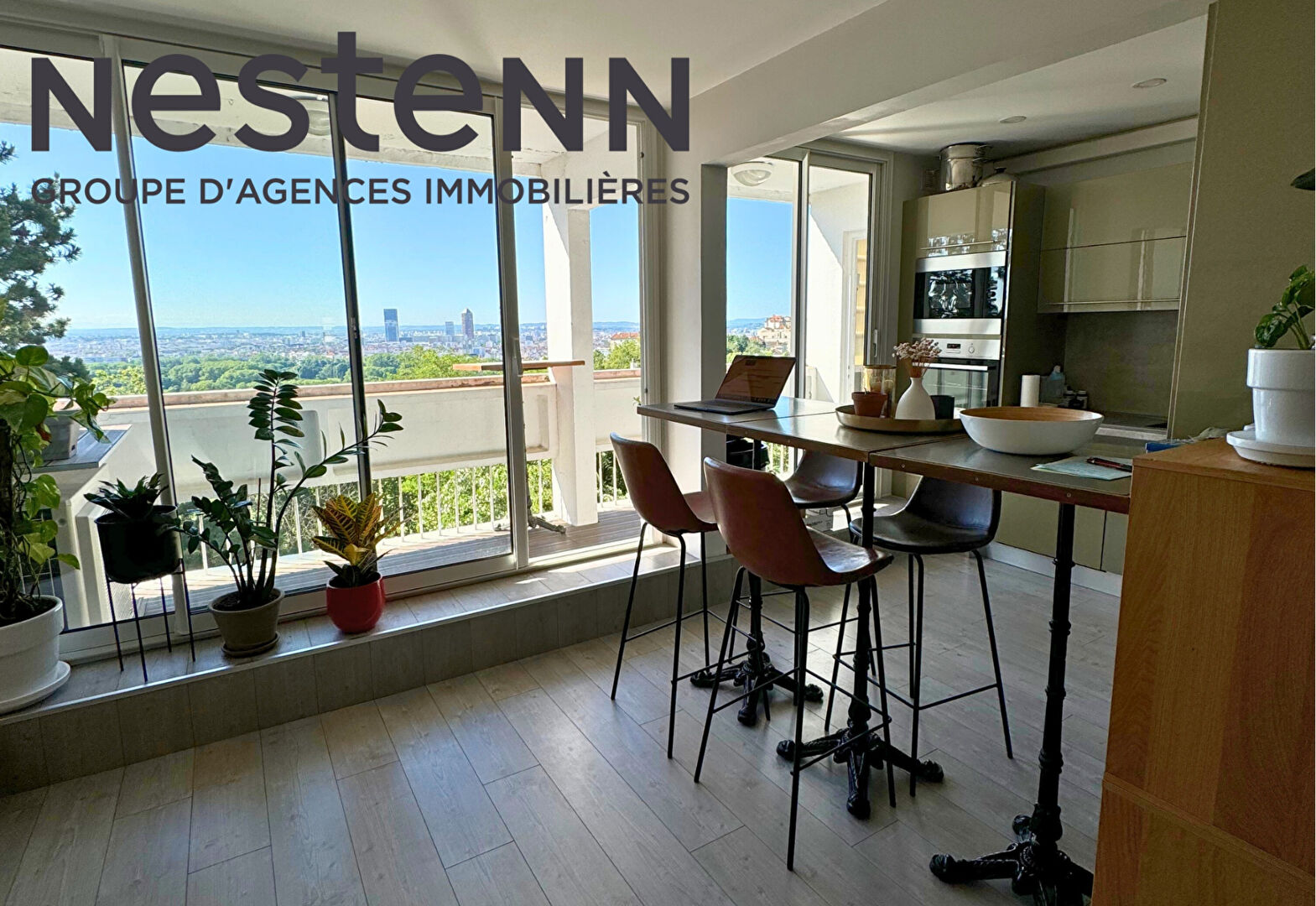 A louer - Appartement Type 3 - 61m² -meublé -balcon garage - Caluire et Cuire -proche Croix Rousse