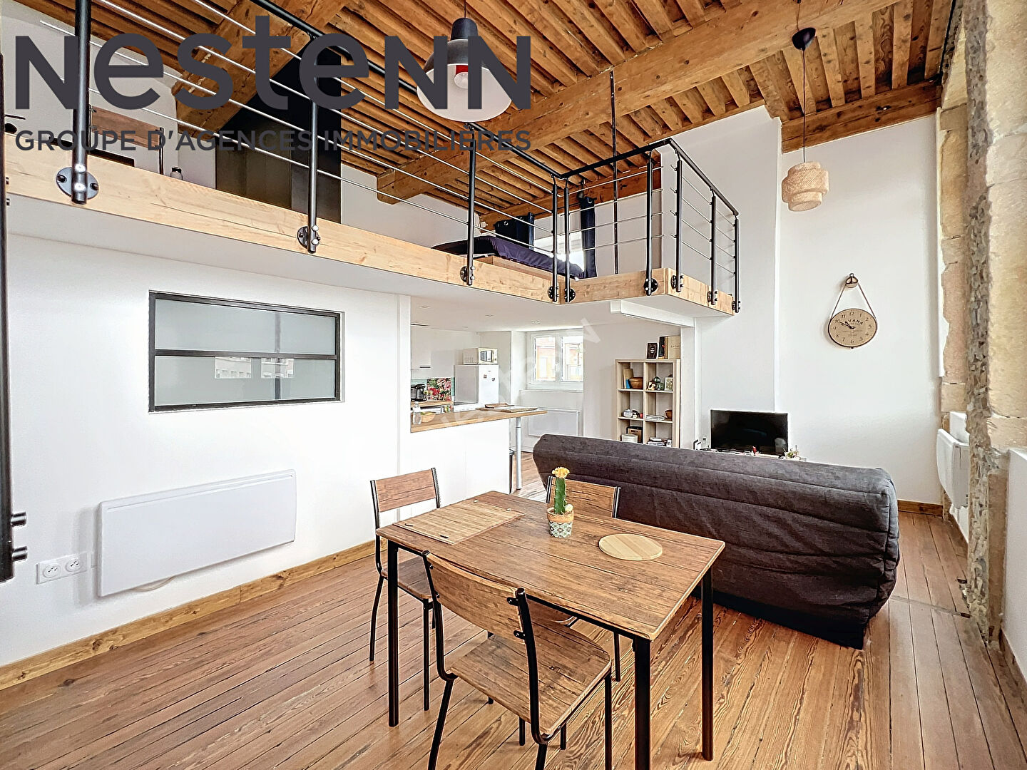 Croix Rousse - Canut style loft T3 de 57m2- Vue exceptionnelle sur Lyon  - refait à neuf