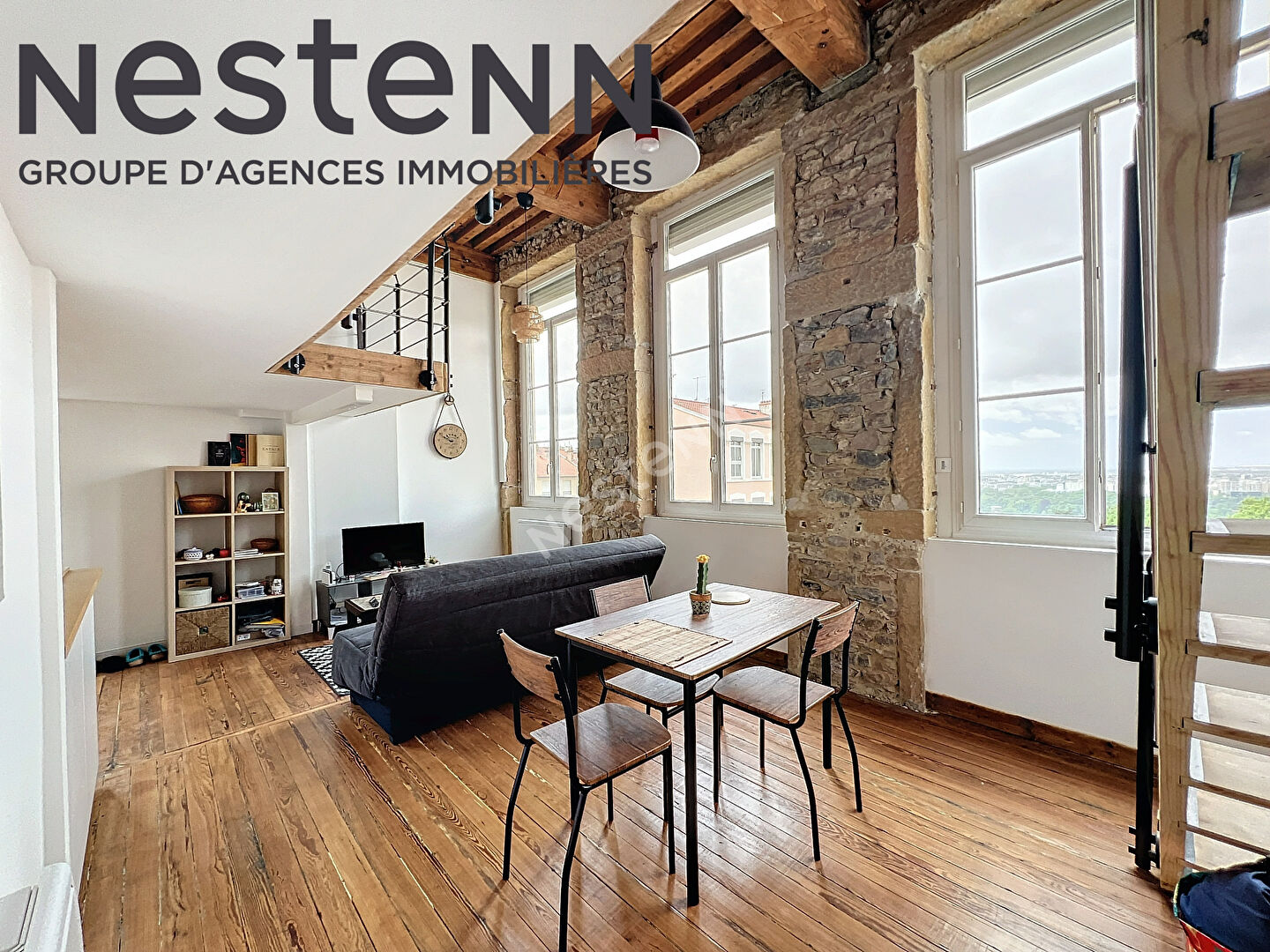 Croix Rousse - Canut style loft T3 de 57m2- Vue exceptionnelle sur Lyon  - refait à neuf