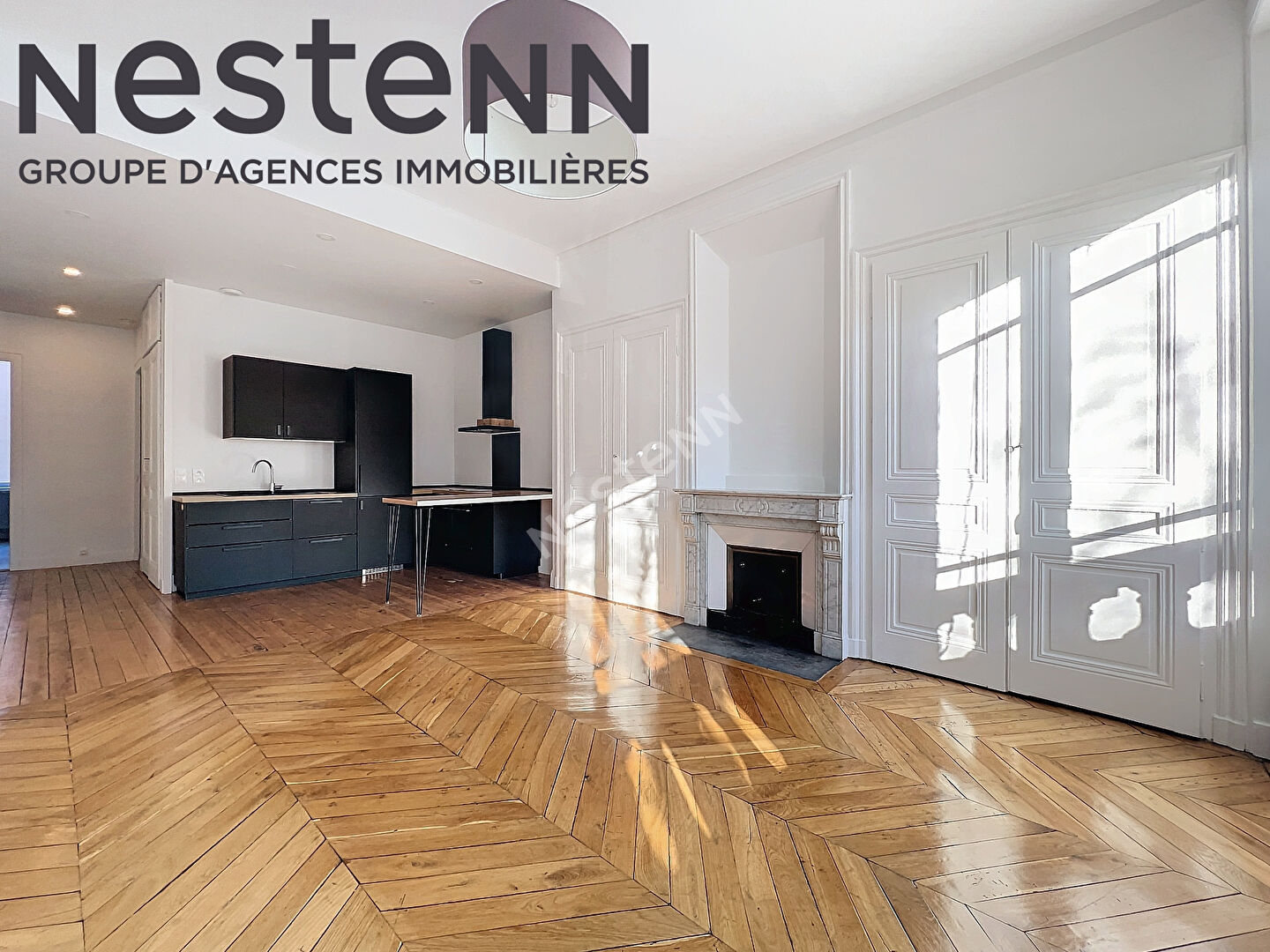 T3 - Immeuble bourgeois - Ascenseur - Traversant - Lumineux  - Métro