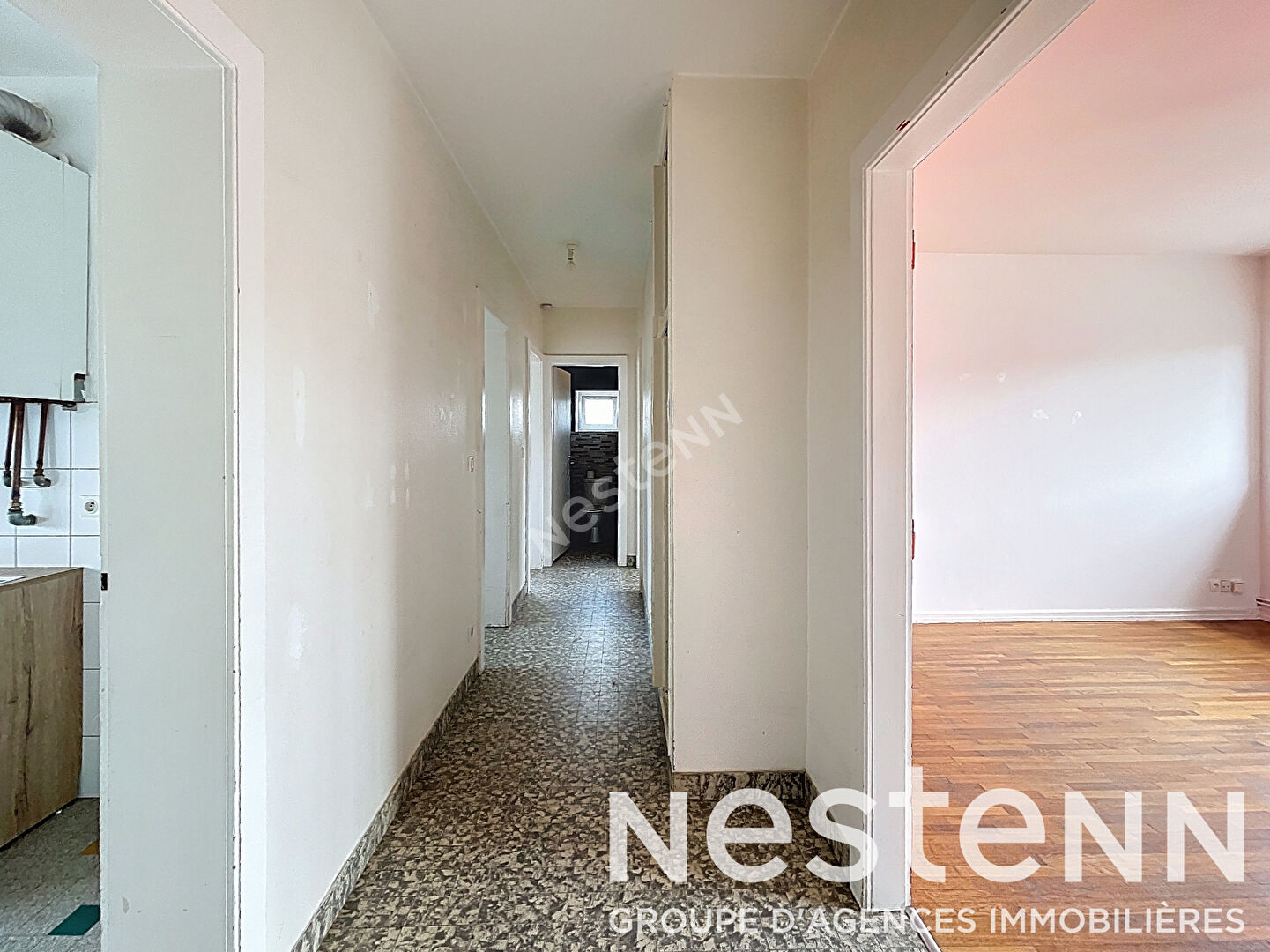 Appartement Metz 74 m2 - traversant - 2 chambres - balcon - parking - cave
