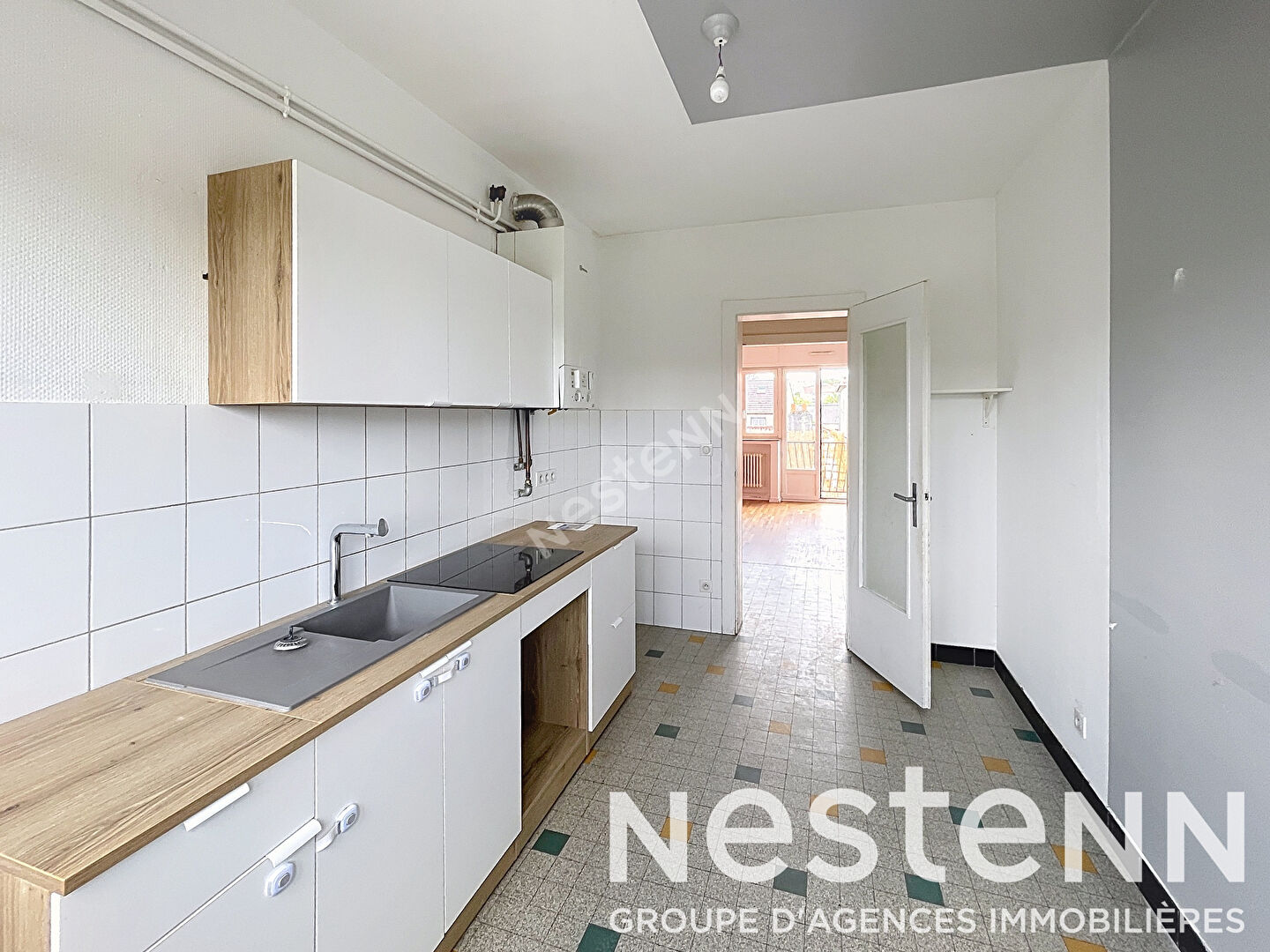Appartement Metz 74 m2 - traversant - 2 chambres - balcon - parking - cave