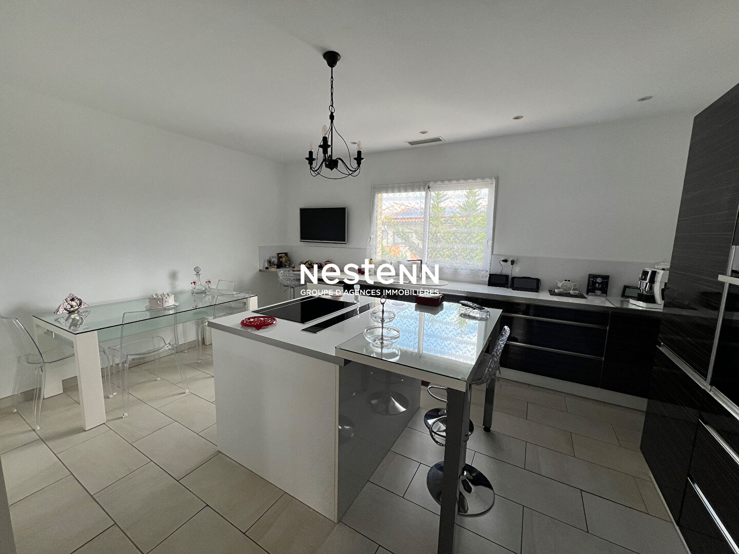 Belle Villa, 5 Pièces de 200 m² avec piscine sur une parcelle de 1000m² à 5 minutes des plages de Sainte Marie et Toreilles