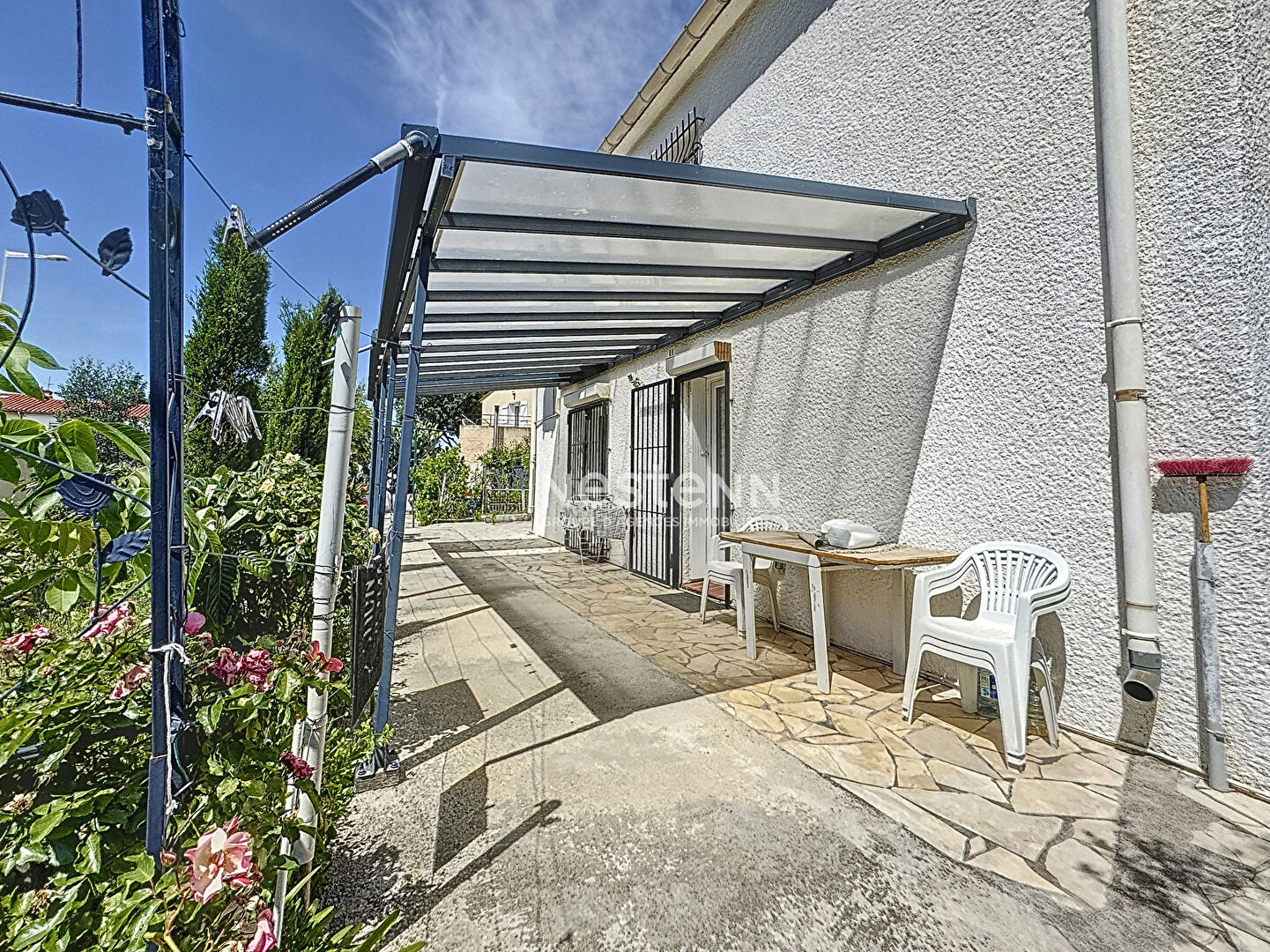 Maison de 136.51 m2 à Perpignan 6 pièces, 3 faces avec garage et jardin