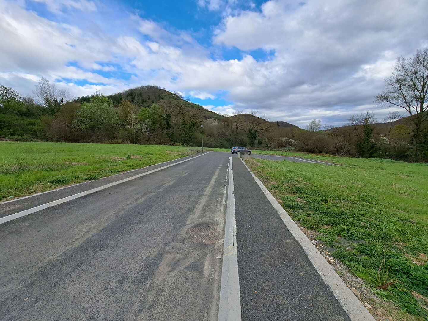 A VENDRE TERRAIN 1348M² / RESEAUX en bordures