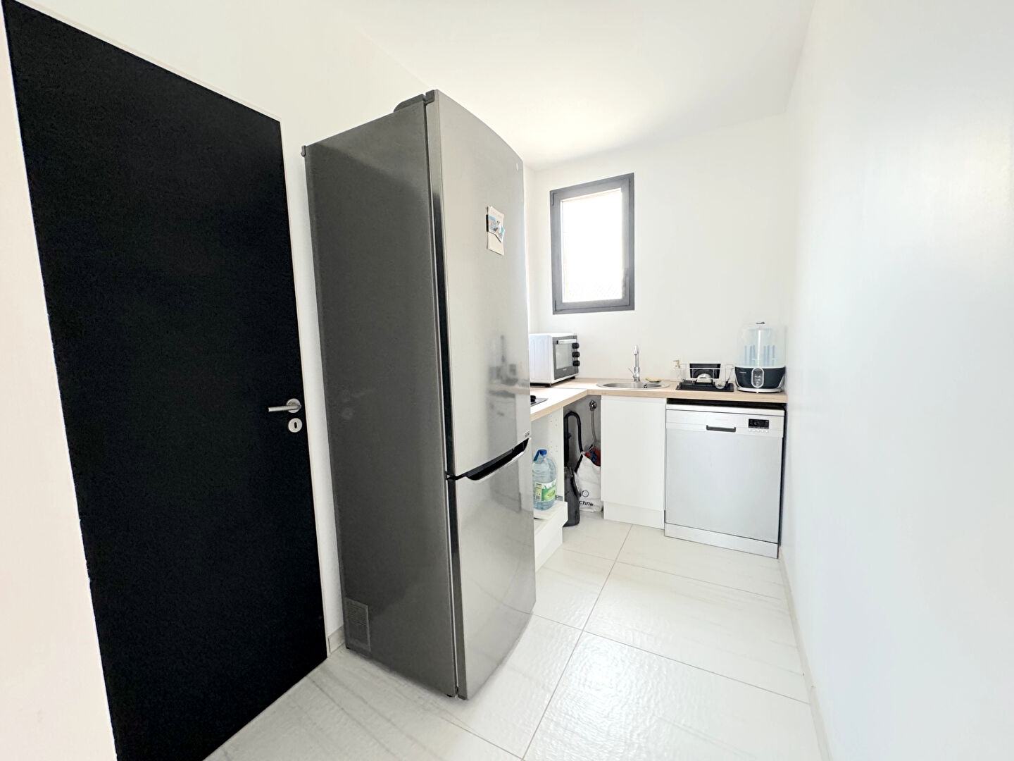 À VENDRE : SUBLIME VILLA CONTEMPORAINE DE 301 M2 AVEC PISCINE À FERRIERES