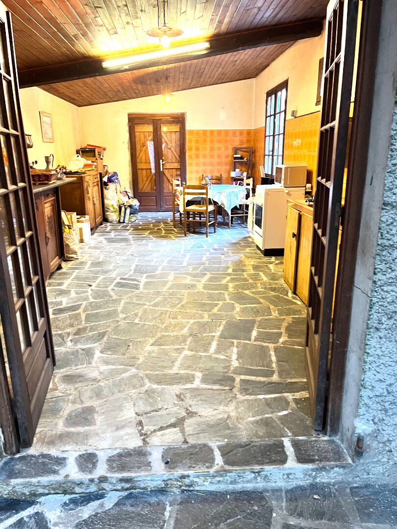A VENDRE ANCIENNE MAISON A RENOVER   FORT POTENTIEL à 10 MINUTES DE TARASON