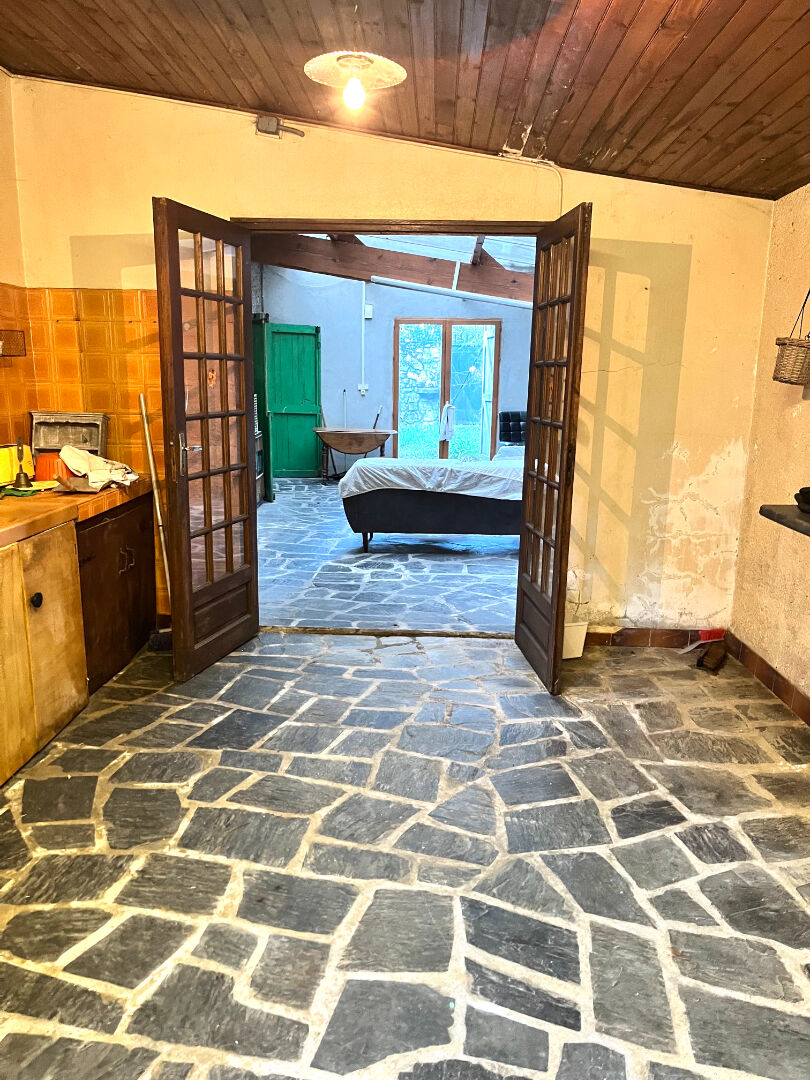 A VENDRE ANCIENNE MAISON A RENOVER   FORT POTENTIEL à 10 MINUTES DE TARASON