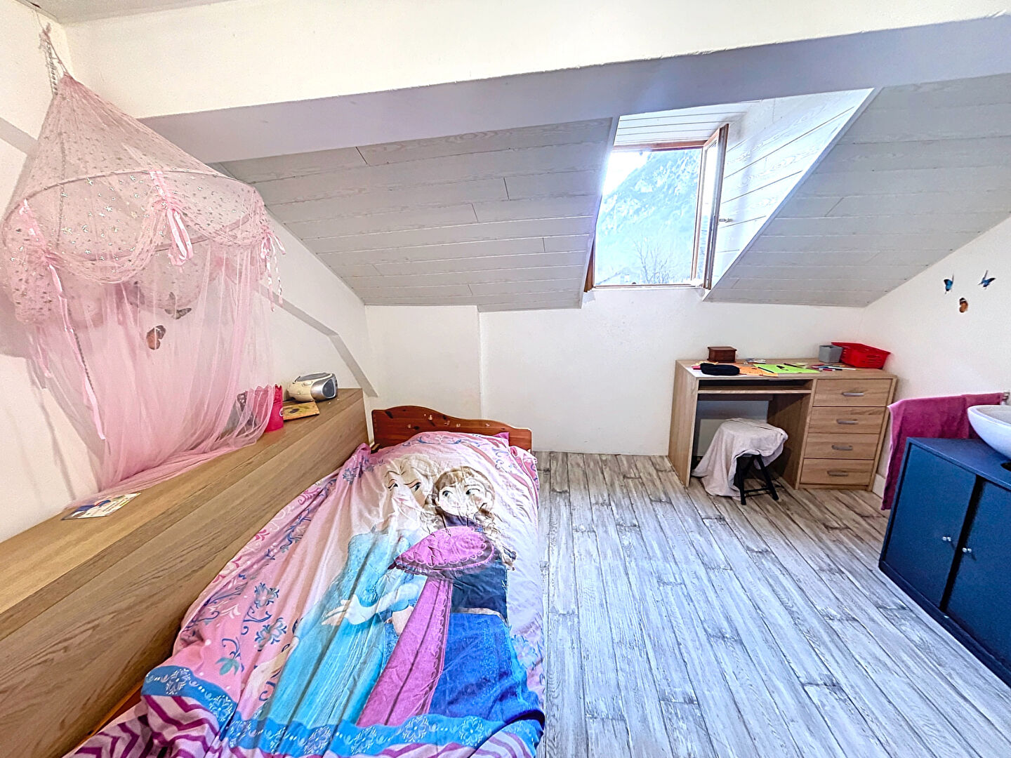 MAISON FAMILIALLE + GÎTES A VENDRE A ORNOLAC