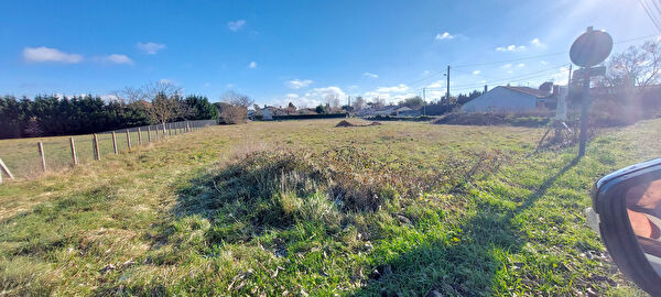 Vente terrain à Rieucros (09500)