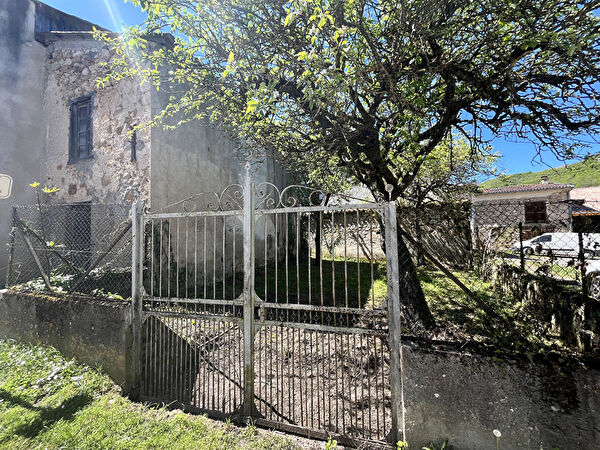 Vente maison garage à Tarascon sur ariege (09400)