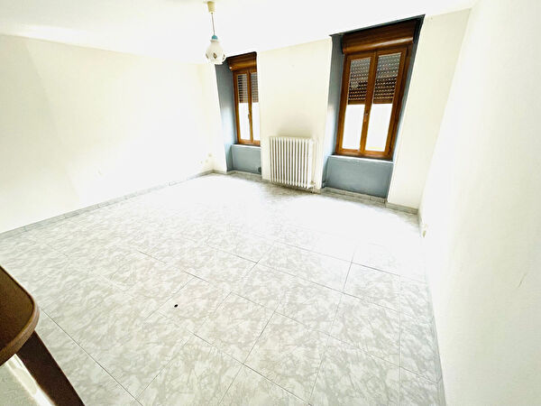 Location appartement à Esclagne (09600)