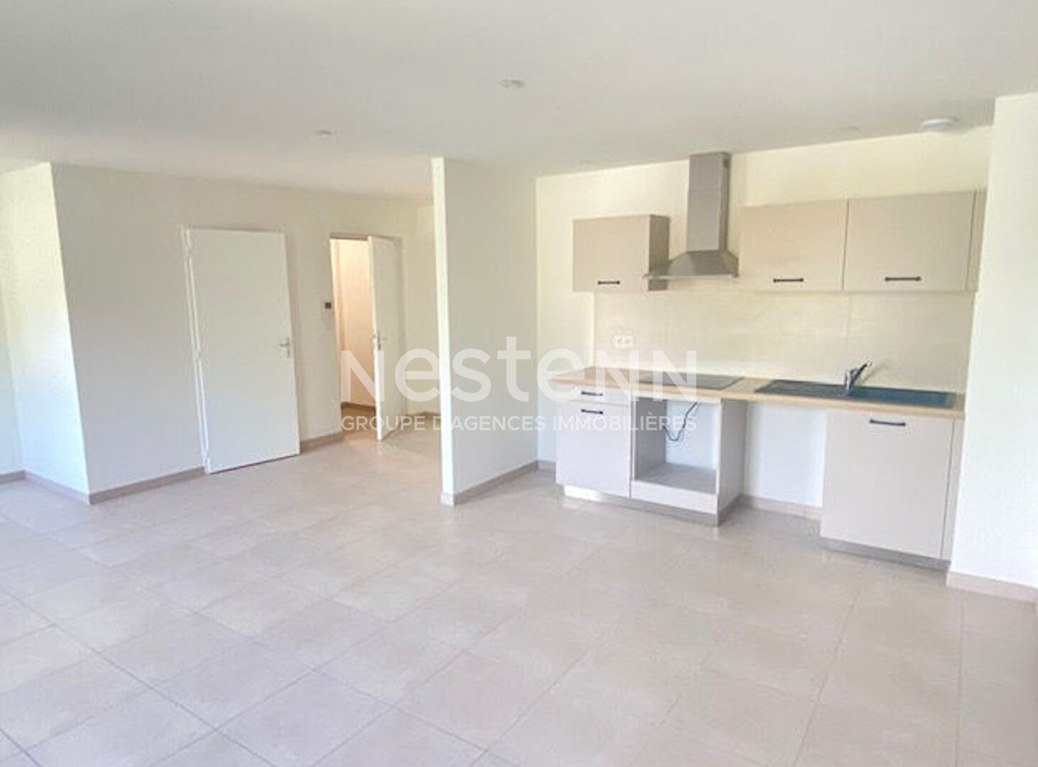 A LOUER - APPARTEMENT STANDING  T3 - 70m2 AU 2EME ETAGE