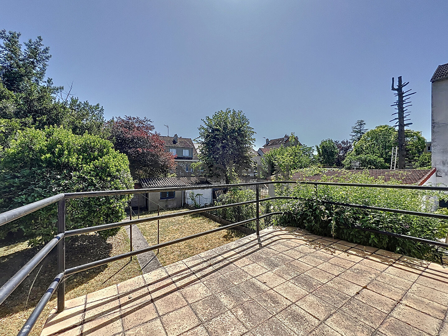 Maison d'Architecte à Villeneuve-Saint-Georges, Idéale Famille Nombreuse ou Investisseur