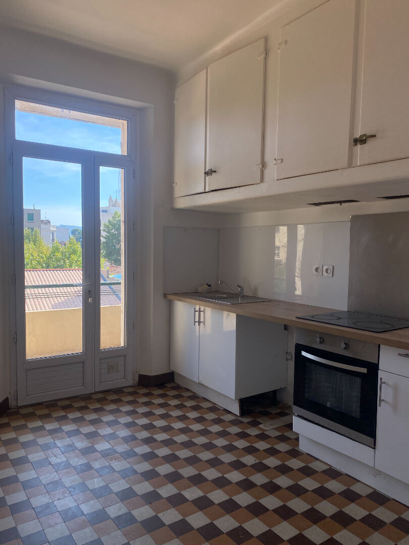 Appartement T3 traversant de 73m² lumineux quartier Saint Pierre