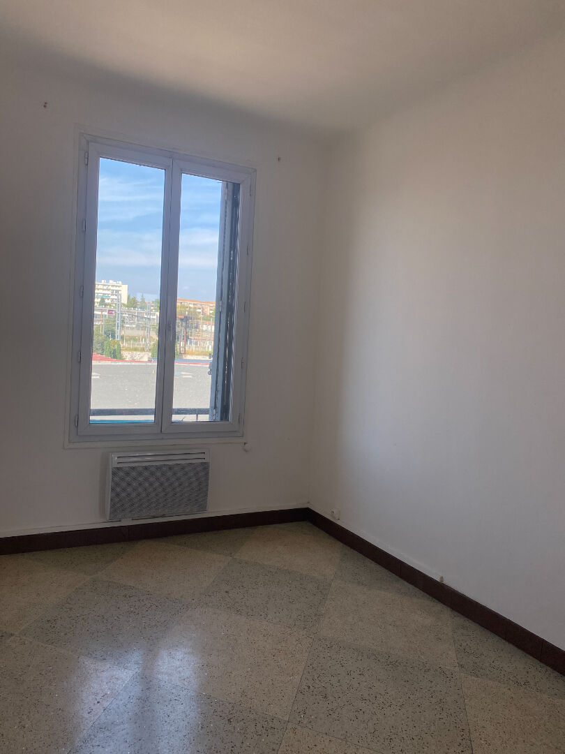 Appartement T3 traversant de 73m² lumineux quartier Saint Pierre