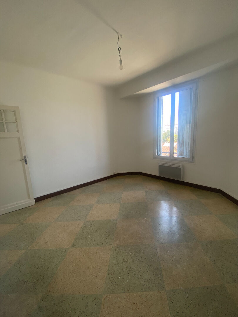 Appartement T3 traversant de 73m² lumineux quartier Saint Pierre