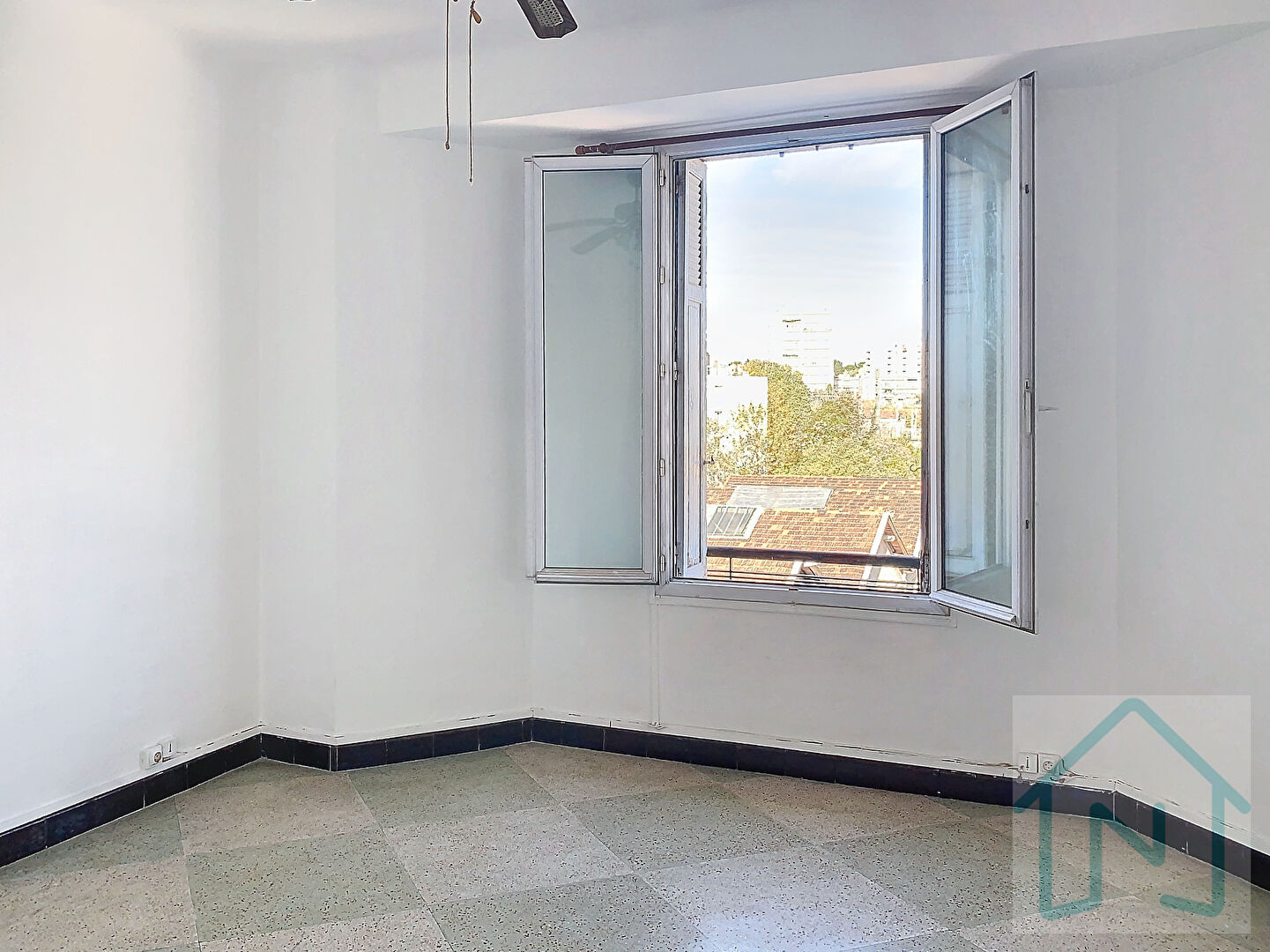 Appartement T3 traversant de 73m² lumineux quartier Saint Pierre
