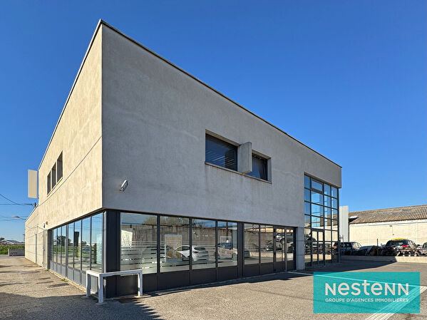 Location local-professionnel à Saint remy de provence (13210)