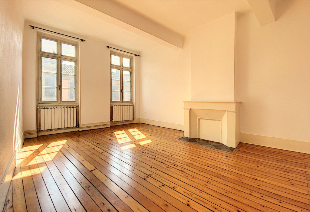Grand appartement 5 pièces 132 m² Montauban Centre Ville avec garage