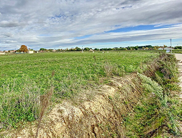 Vente terrain à La ville dieu du temple (82290)
