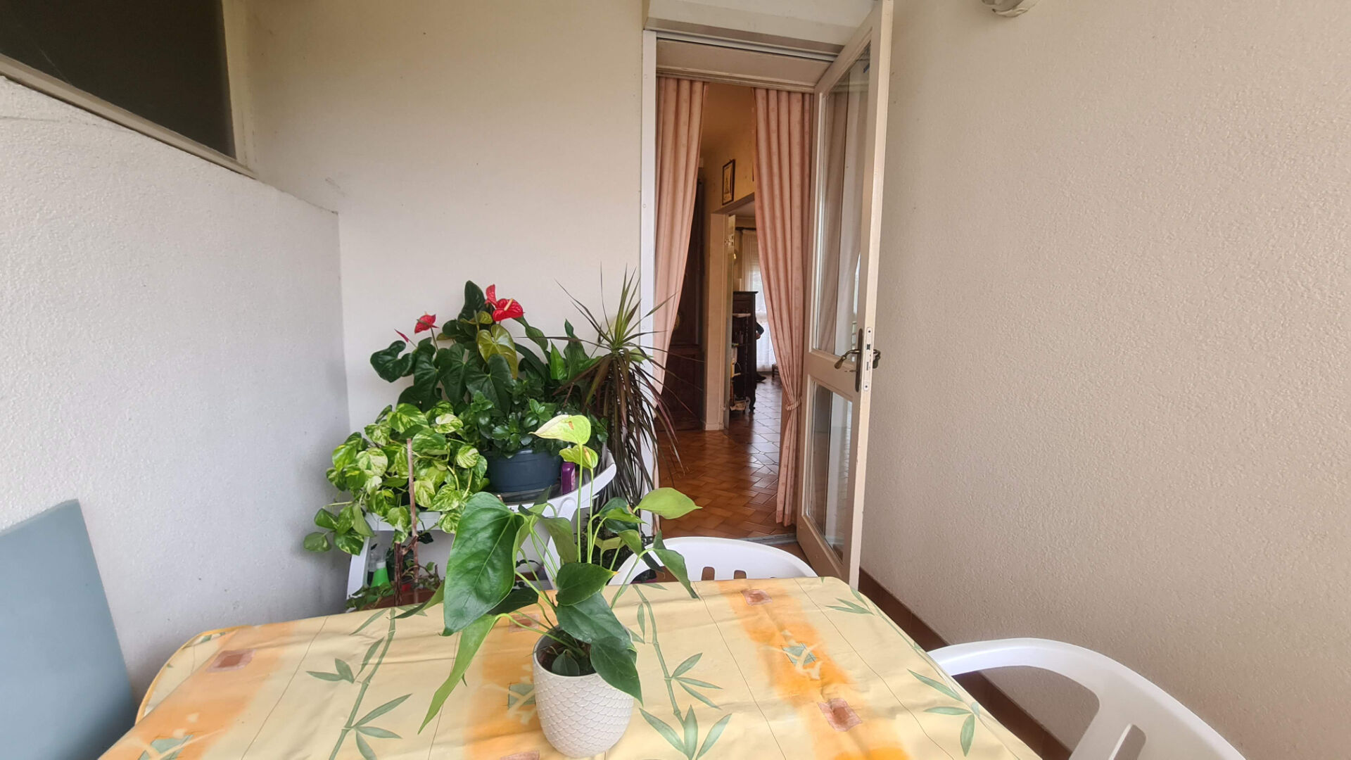 Grand appartement T4 très lumineux de 94 m² avec terrasse Montauban quartier médiathèque