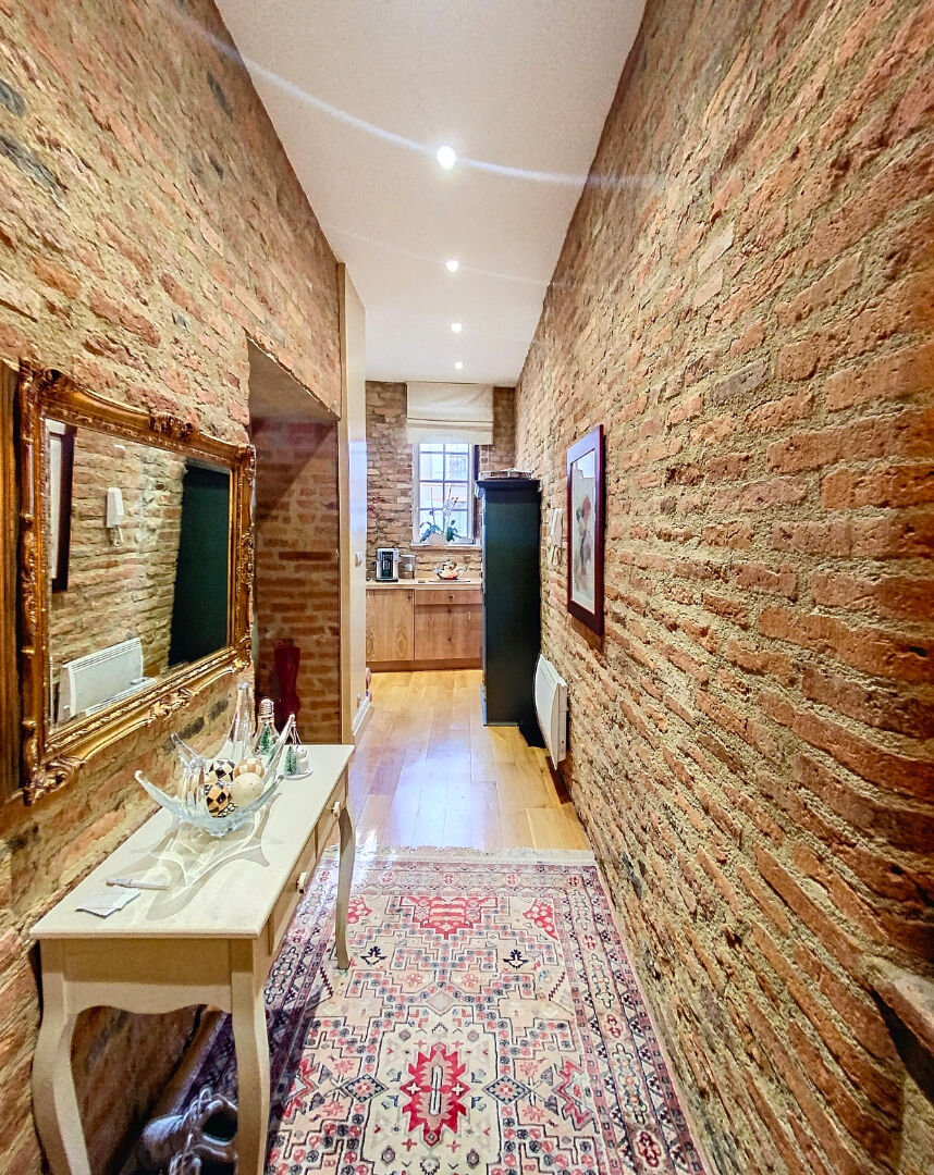 Magnifique Loft 105 m² avec stationnement dans hôtel particulier de Montauban