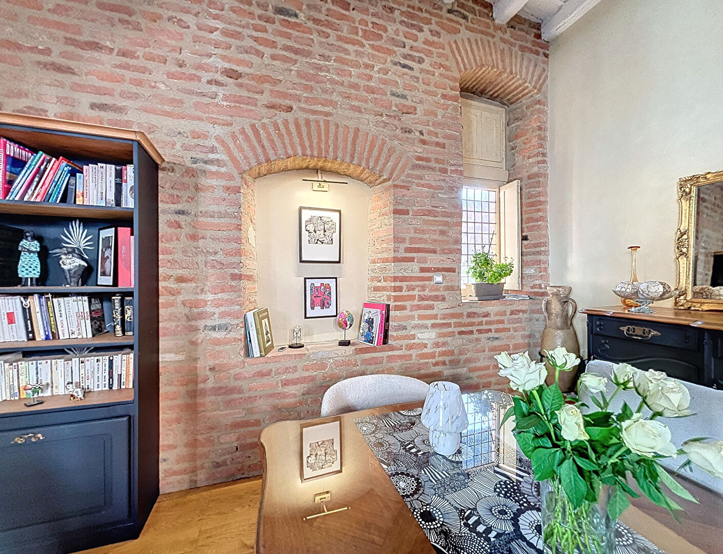 Magnifique Loft 105 m² avec stationnement dans hôtel particulier de Montauban
