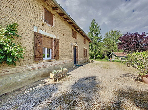 Vente par agence immobiliere à Rabastens (81800)