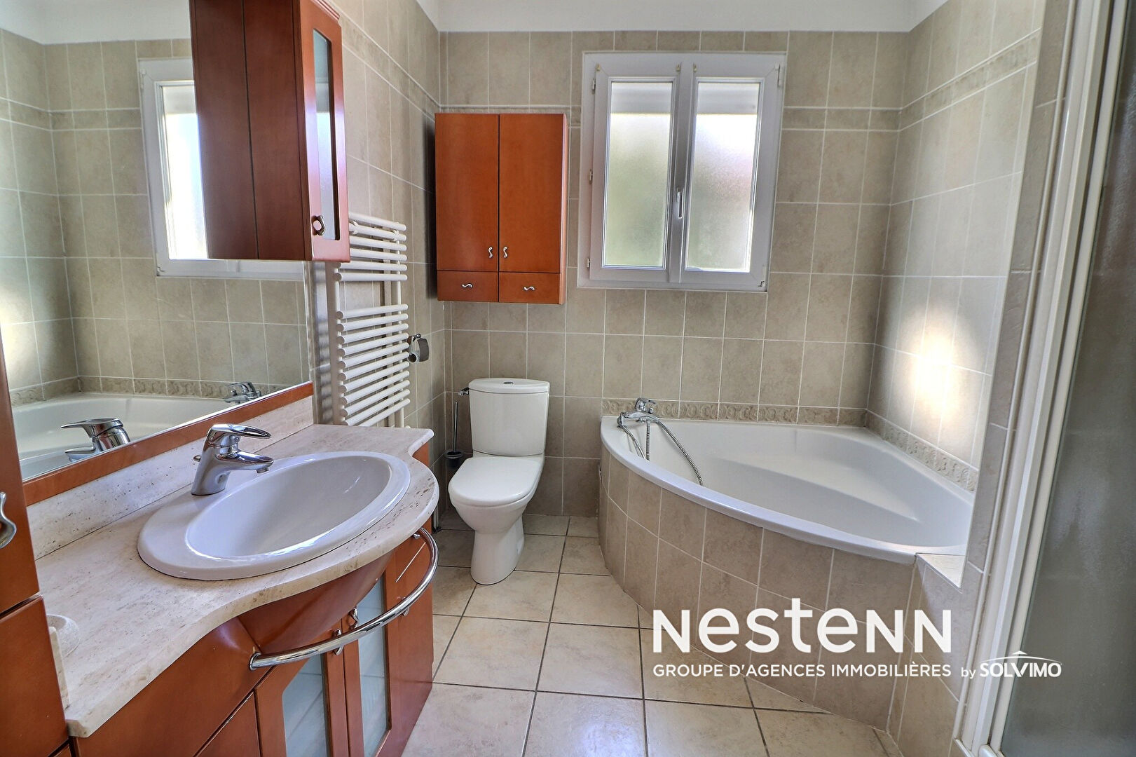 Maison Manissieux 6 pièces 180 m2,  terrain 938m2