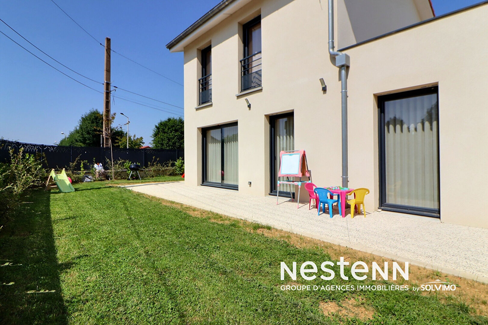 Maison Saint Priest proximité Village 4 pièces 110 m2 3 chambres terrain 324m2