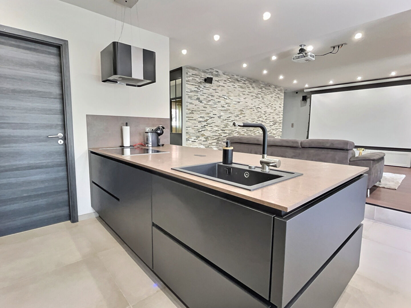 Maison 2019 - Hombourg Haut - 111 m2 -  3 ares 86 - 3 chambres