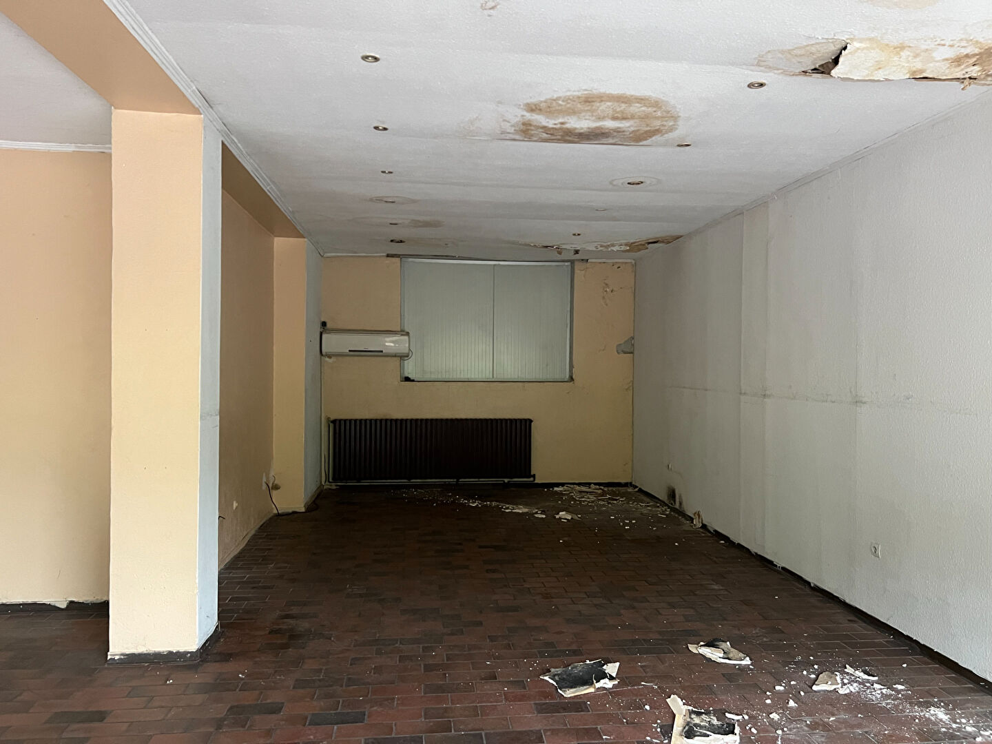 A louer - Cellule commerciale - 80m2 - Axe très fréquenté