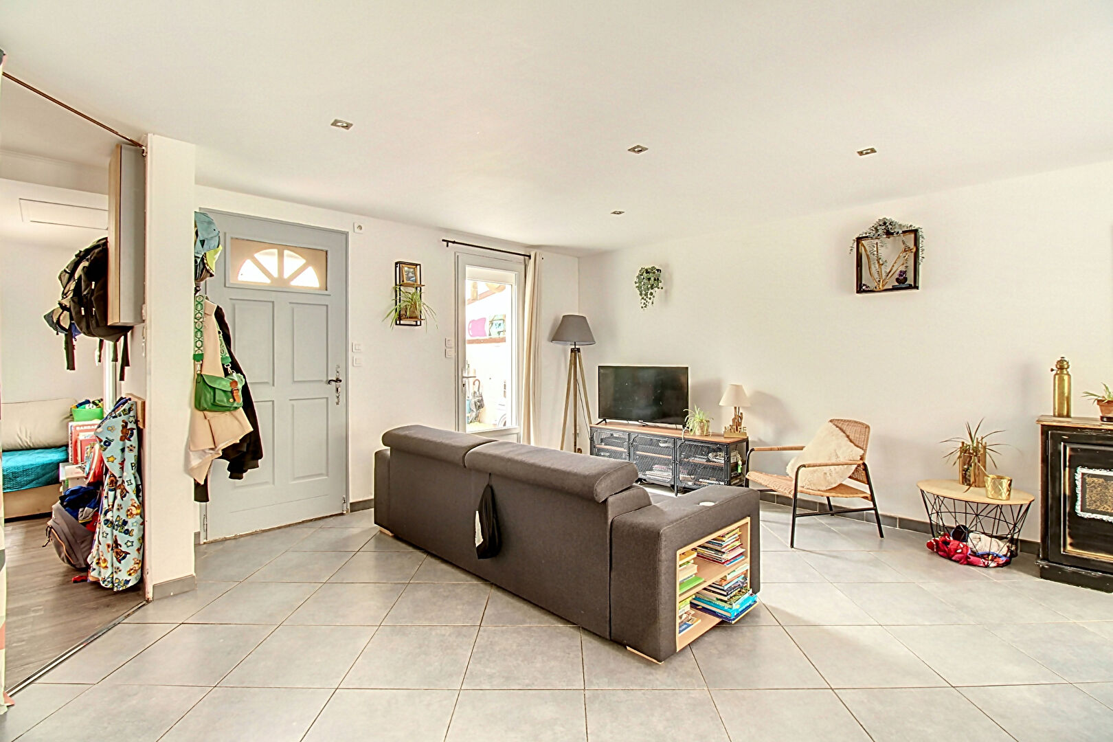 Maison Vitrolles 5 pièces 88 m² + véranda 9m² + jardin + cuisine d'été