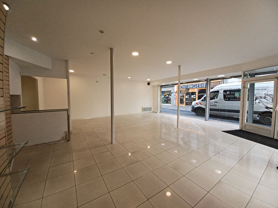 Location local-professionnel à Sainte foy la grande (33220)