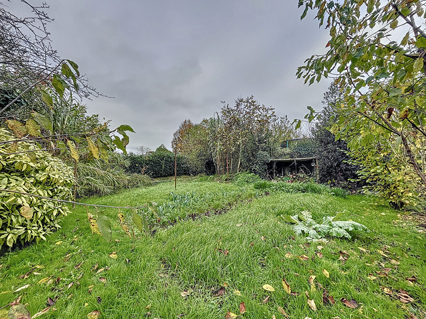 Vente maison de plain pied, 75m2, 2 chambres, avec terrain non-attenant à La Jaille Yvon