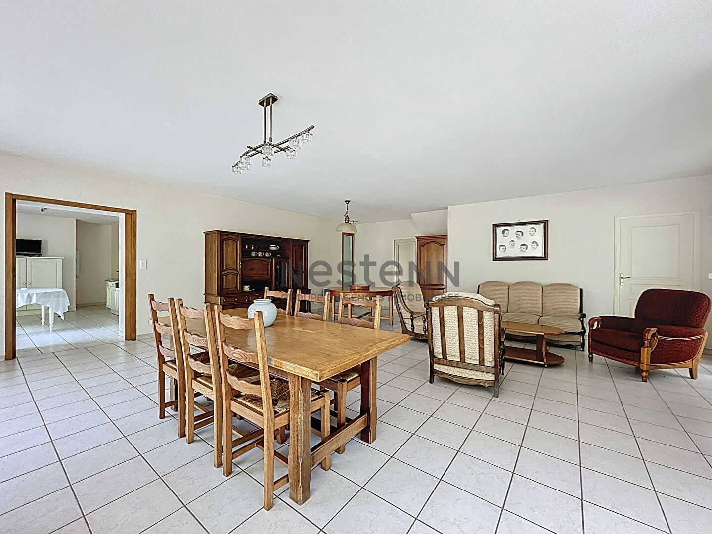 Maison familiale à vendre à Candé - plus de 200m2 - 4 chambres - Terrain de plus de 5500m2