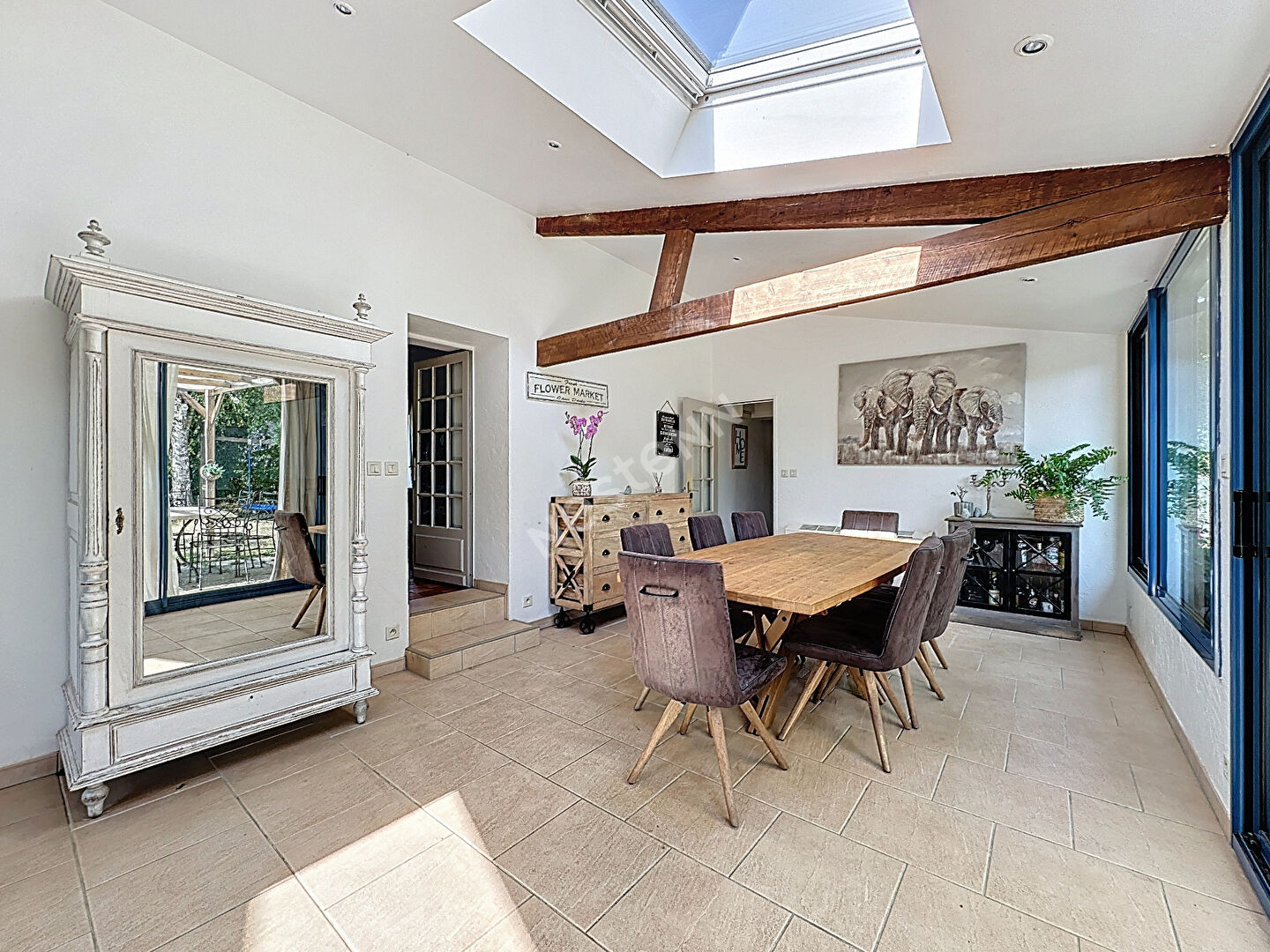 Charmante longère à Grez-Neuville 192m2 - 5 chambres sur un terrain de plus de 1500m2 avec grand garage !
