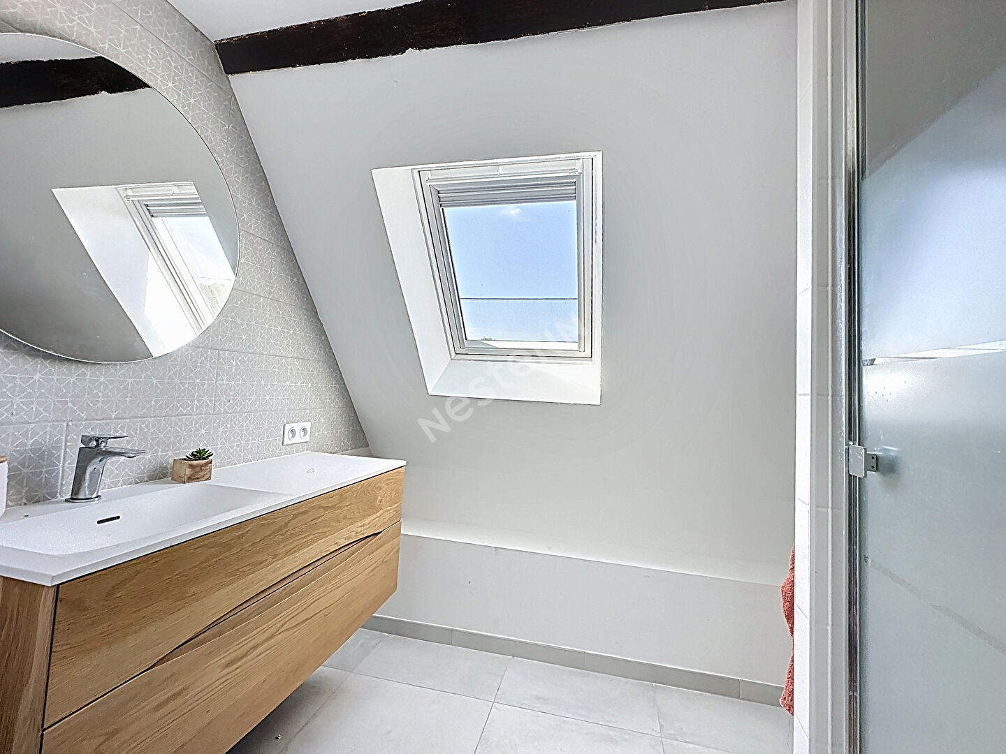 Charmante longère à Grez-Neuville 192m2 - 5 chambres sur un terrain de plus de 1500m2 avec grand garage !