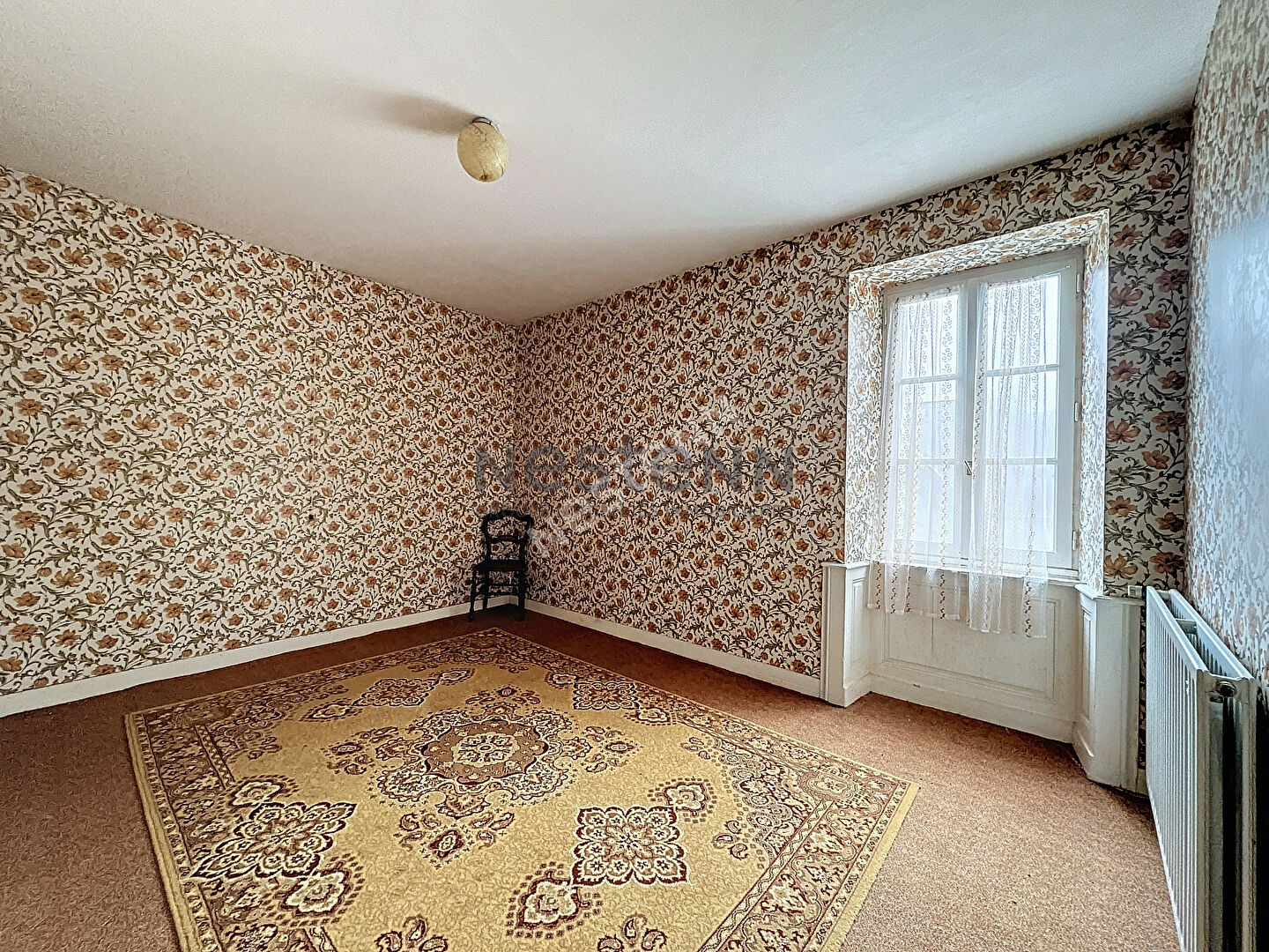 Maison de bourg à Saint Martin du Bois, 4 chambres et un terrain de plus de 2300 m²