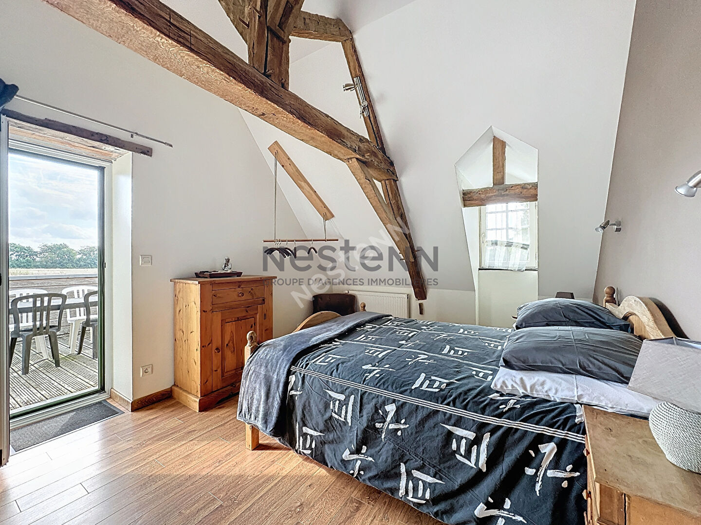Complexe Gîte et chambres d'Hôtes de 480m2 à vendre à La Jaille-Yvon, sur plus de 1,3ha !