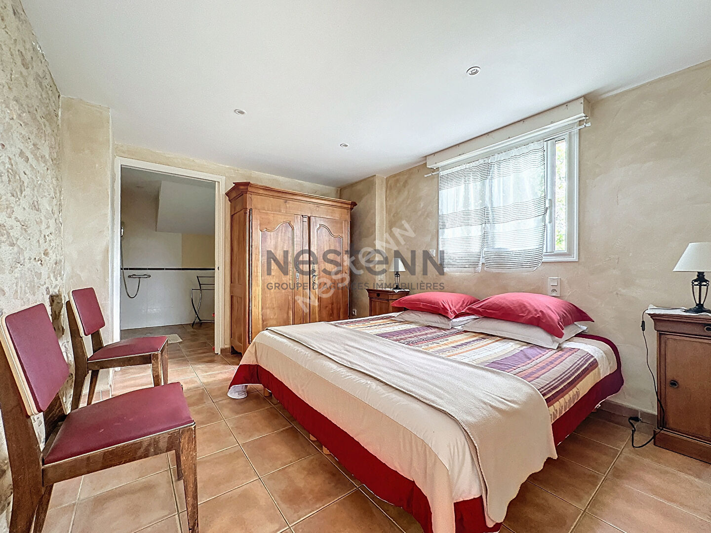 Complexe Gîte et chambres d'Hôtes de 480m2 à vendre à La Jaille-Yvon, sur plus de 1,3ha !