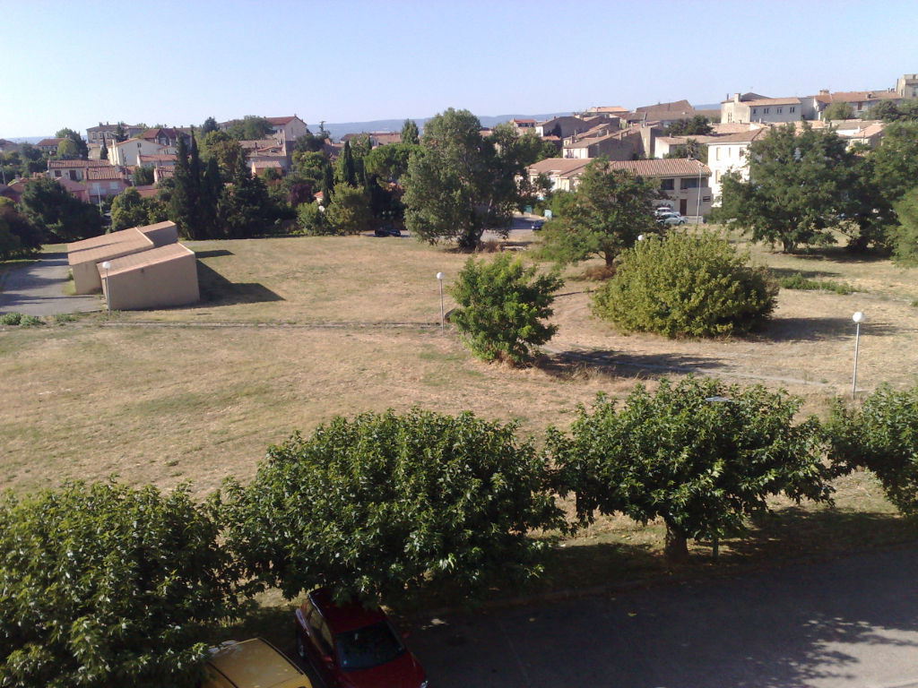 CARCASSONNE - Sur les Berges de l'Aude Studio meublé de 28 m² avec parking