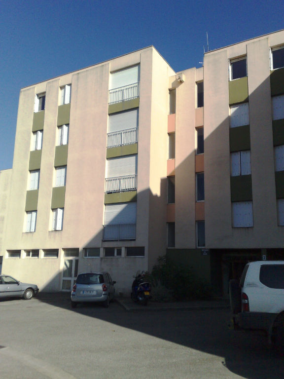 CARCASSONNE - Sur les Berges de l'Aude Studio meublé de 28 m² avec parking
