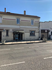 Location local-professionnel à Carcassonne (11000)