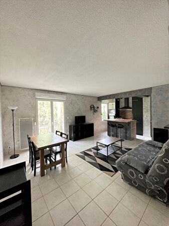 Location appartement à Villegailhenc (11600)