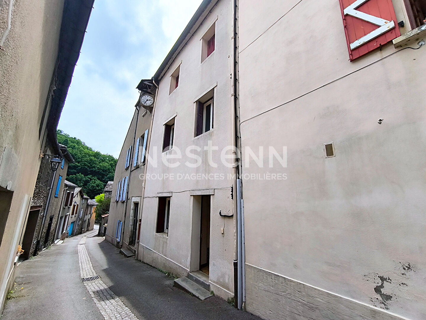 À proximité de Cuxac-Cabardès, maison de village 4 chambres avec grenier aménageable 30 m²