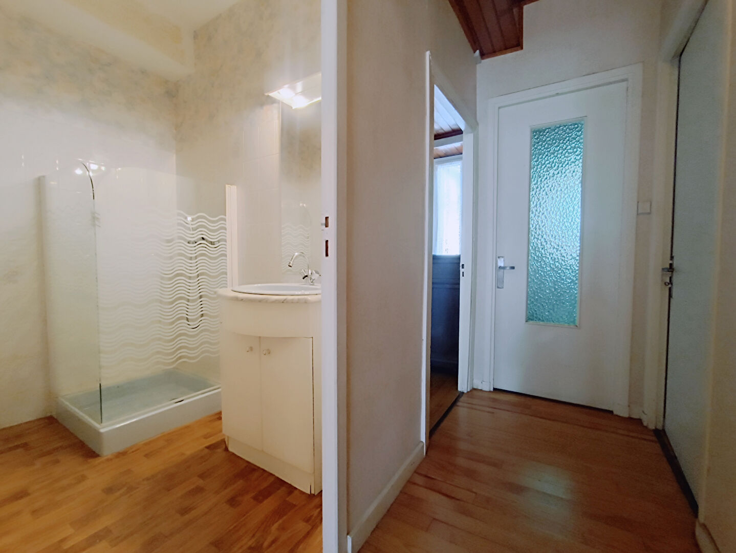 À proximité de Cuxac-Cabardès, maison de village 4 chambres avec grenier aménageable 30 m²