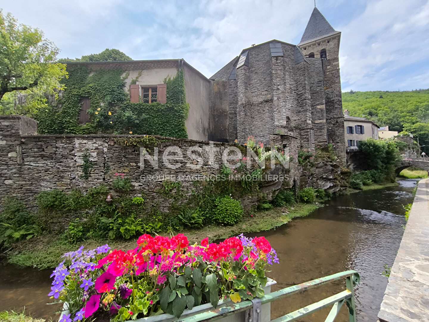 À proximité de Cuxac-Cabardès, maison de village 4 chambres avec grenier aménageable 30 m²